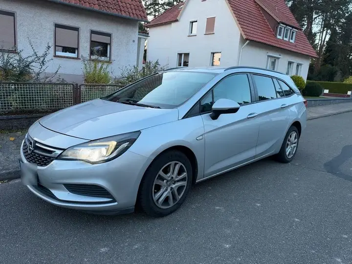 Opel Astra Sports Tourer