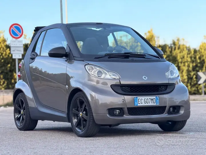 Smart Fortwo 2010 photo 3