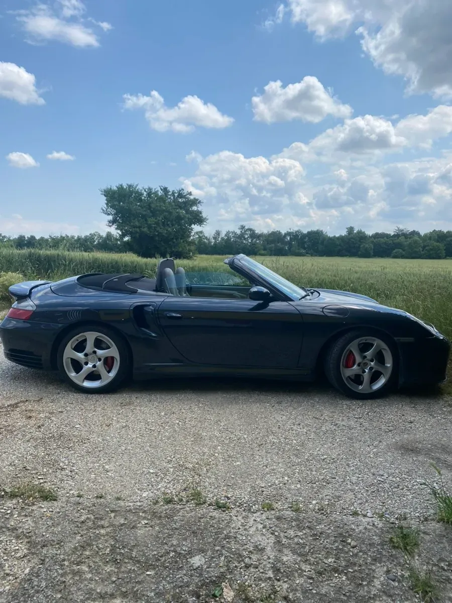 Porsche 911 2004 photo 2