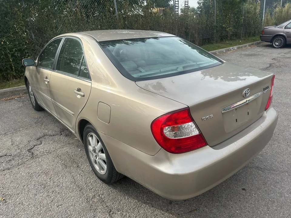 Toyota Camry 2002 photo 2