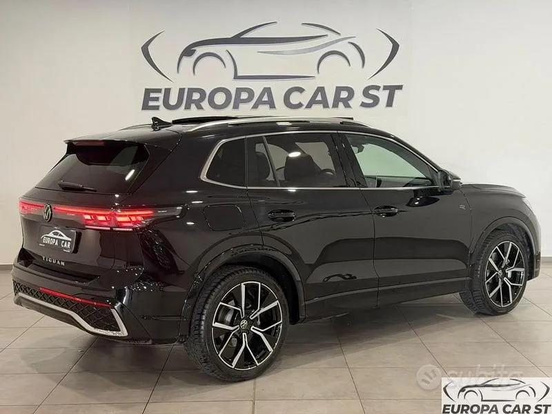Volkswagen Tiguan 2024 photo 3