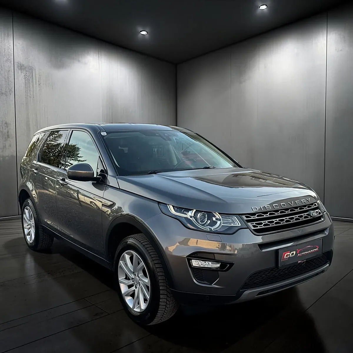 Land Rover Discovery Sport 2016 photo 3