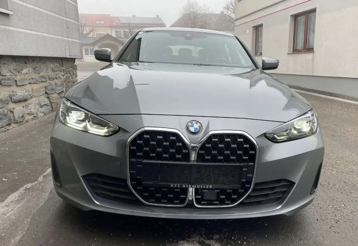 BMW 4 Series 2024 photo 3