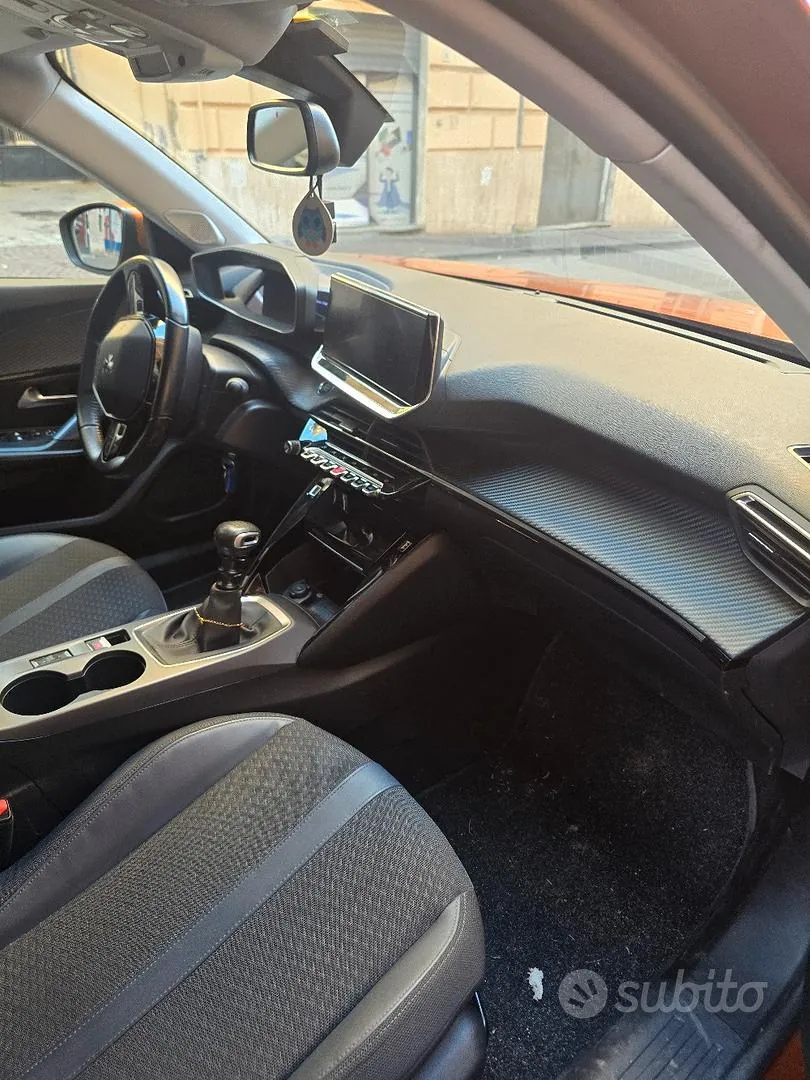 Peugeot 2008 2020 photo 5