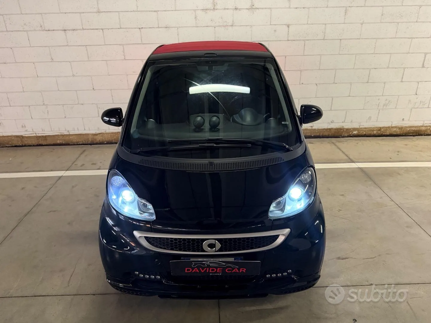 Smart Fortwo 2011 photo 2