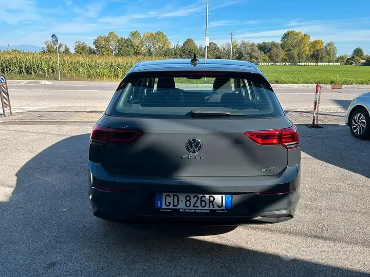 Volkswagen Golf 2021 photo 3