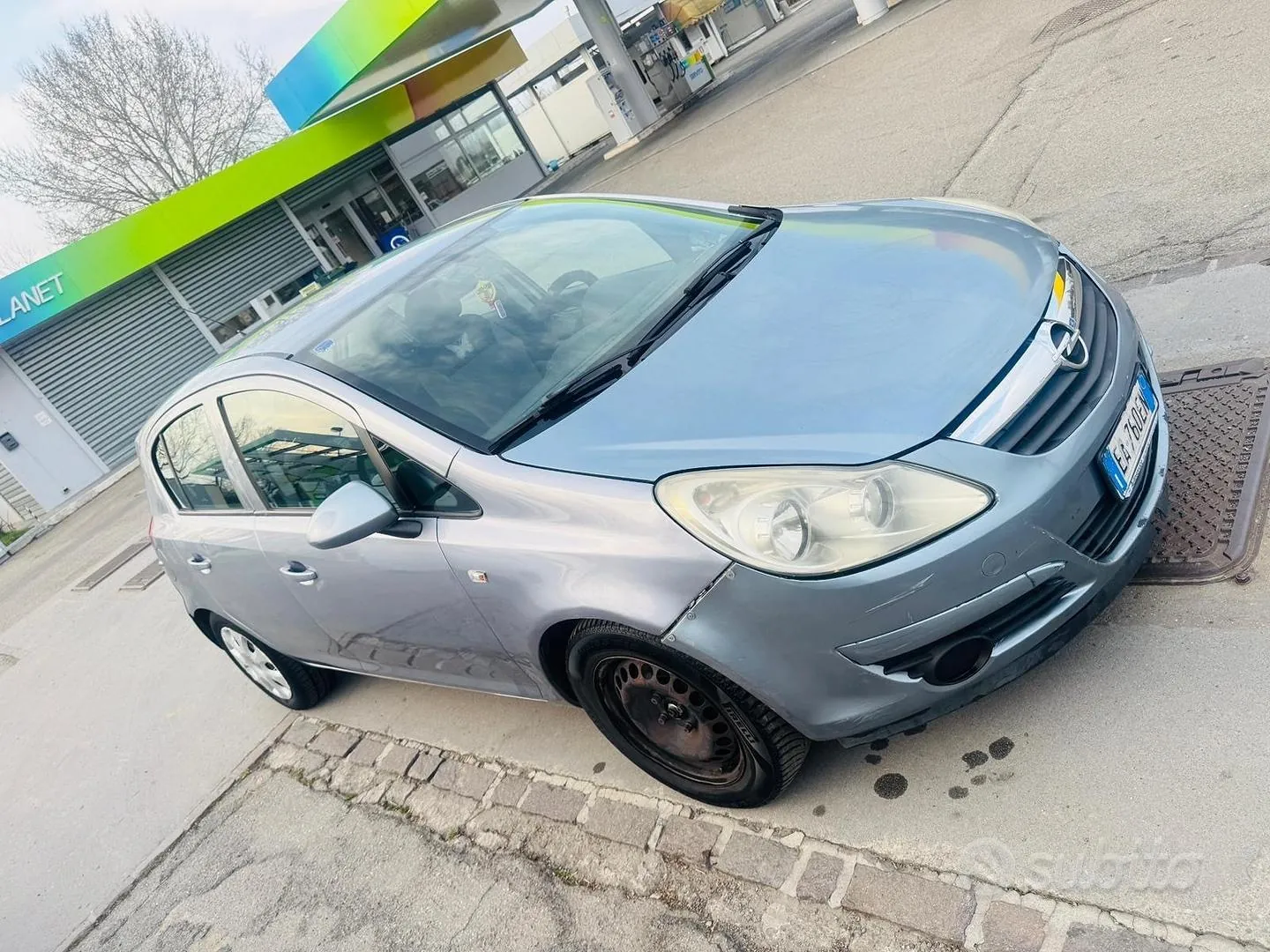 Opel Corsa 2010 photo 2