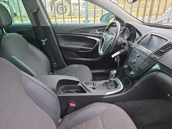 Opel Insignia 2011 photo 4