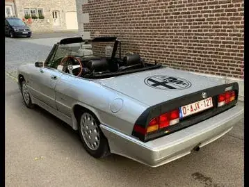 Alfa Romeo Spider