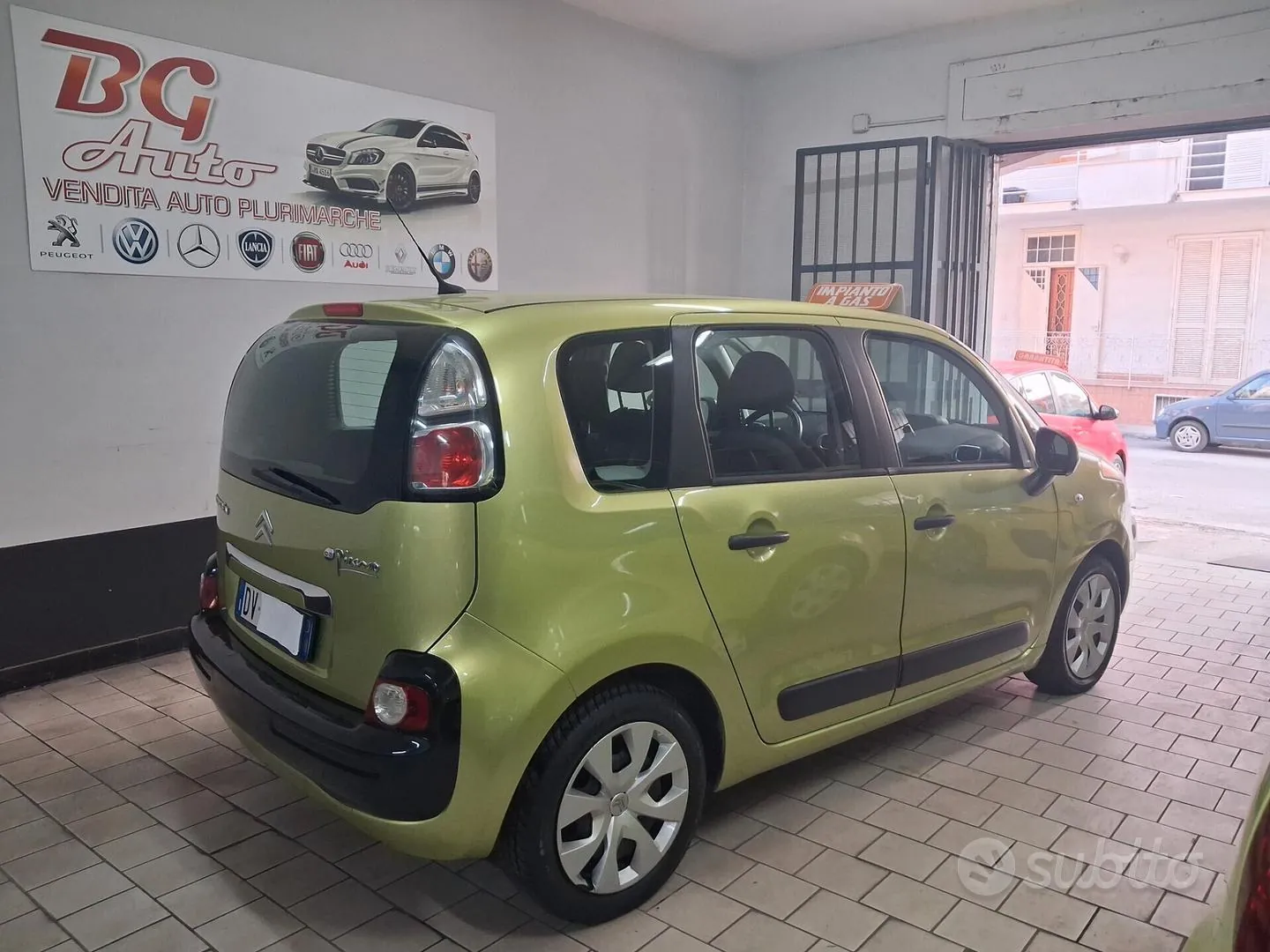 Citroen C3 Picasso 2009 photo 3