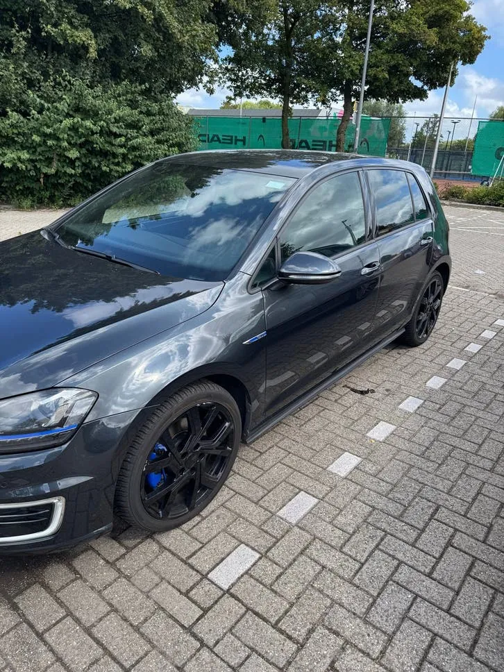 Volkswagen Golf 2015 photo 3