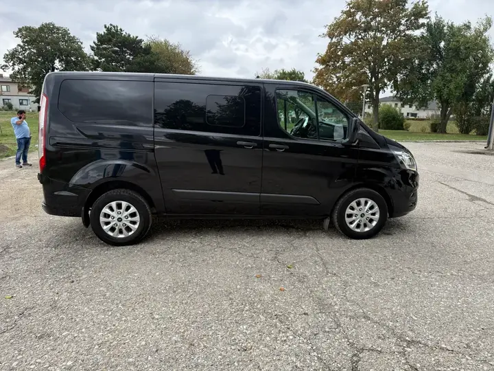 Ford Transit Custom 2022 photo 3