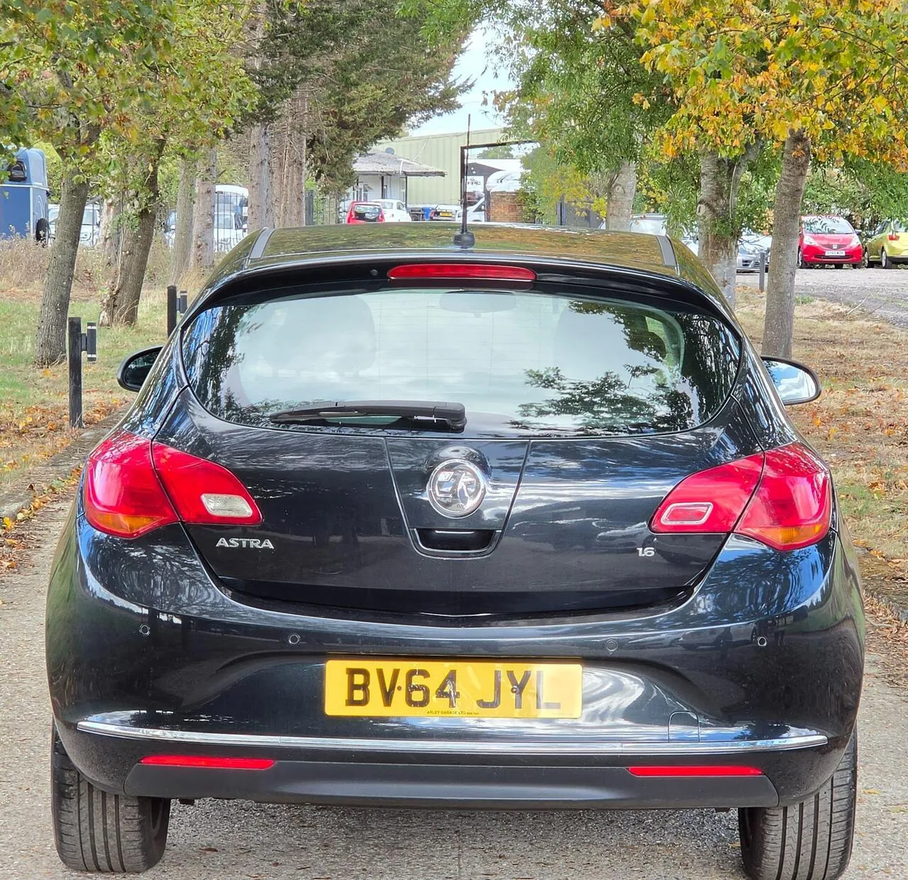 Vauxhall Astra 2015 photo 5