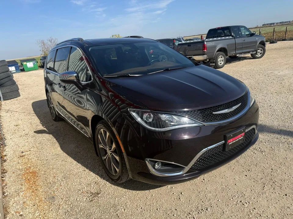 Chrysler Pacifica 2018 photo 5