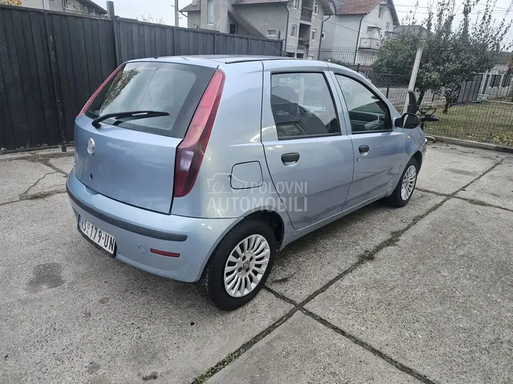 Fiat Punto 2013 photo 3