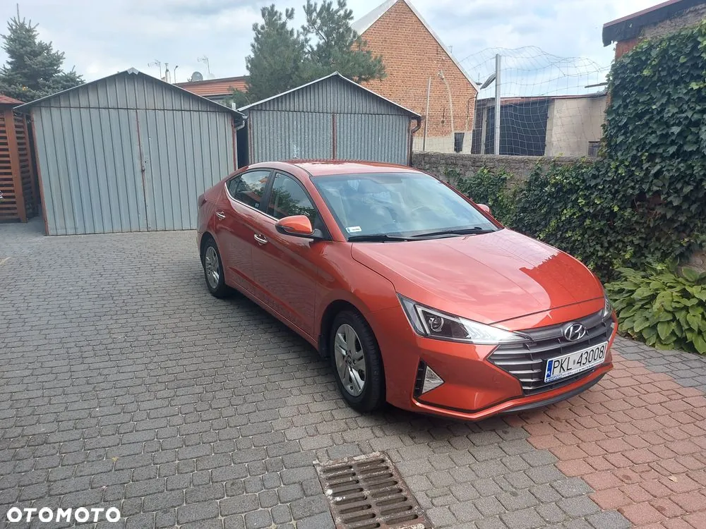 Hyundai Elantra