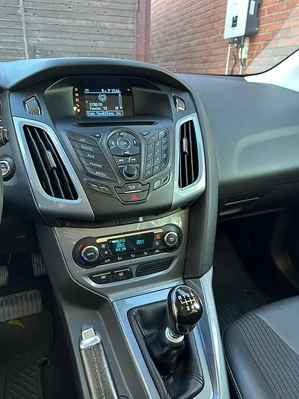 Ford Focus 2014 photo 5