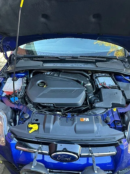 Ford Focus 2014 photo 2