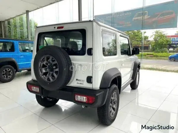 Suzuki Jimny 2025 photo 3
