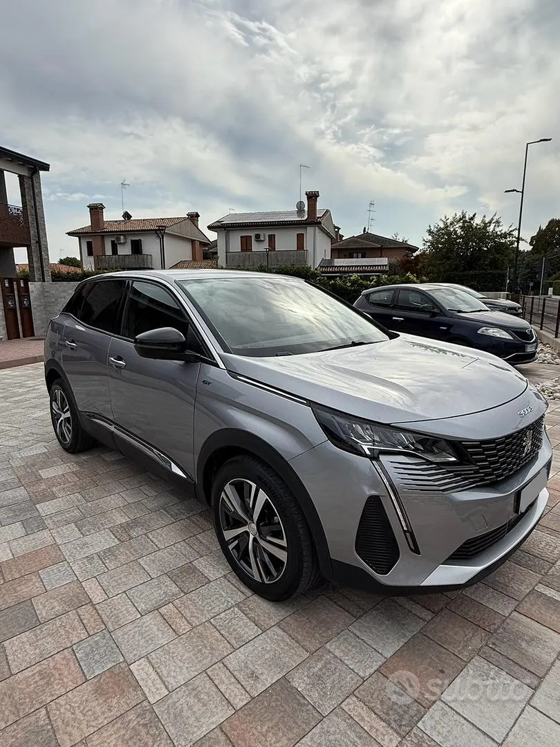 Peugeot 3008 2023 photo 3