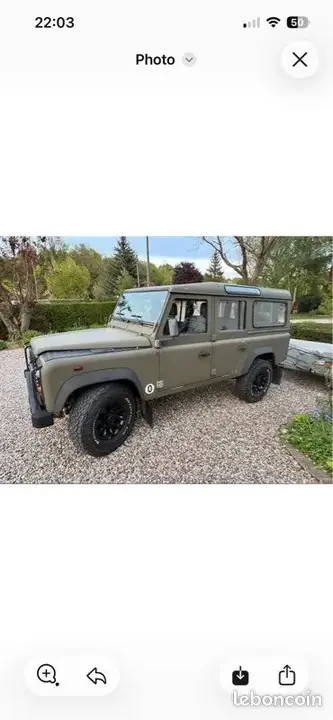 Land Rover Defender