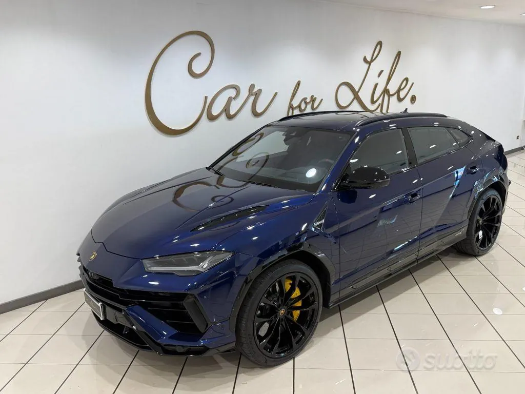 Lamborghini Urus 2023 photo 2