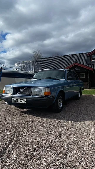Volvo 244