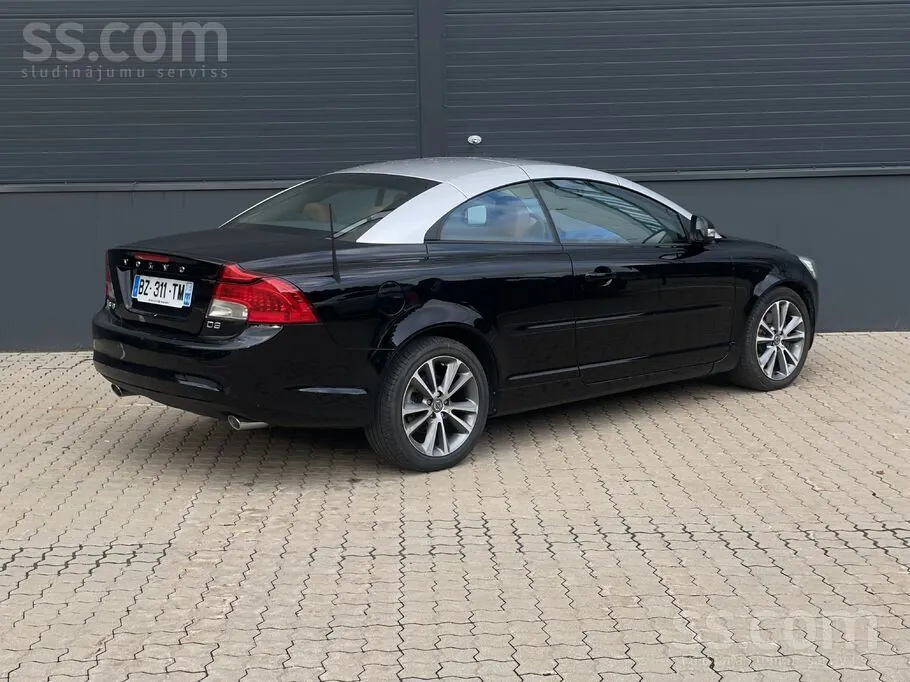Volvo C70 2012 photo 4