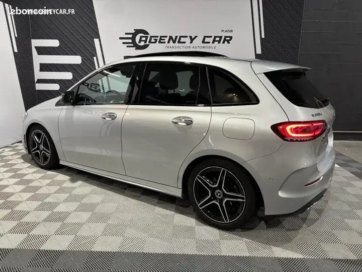 Mercedes-Benz B-Class 2019 photo 3