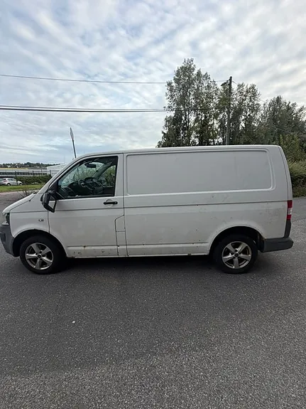 Volkswagen Transporter 2011 photo 4