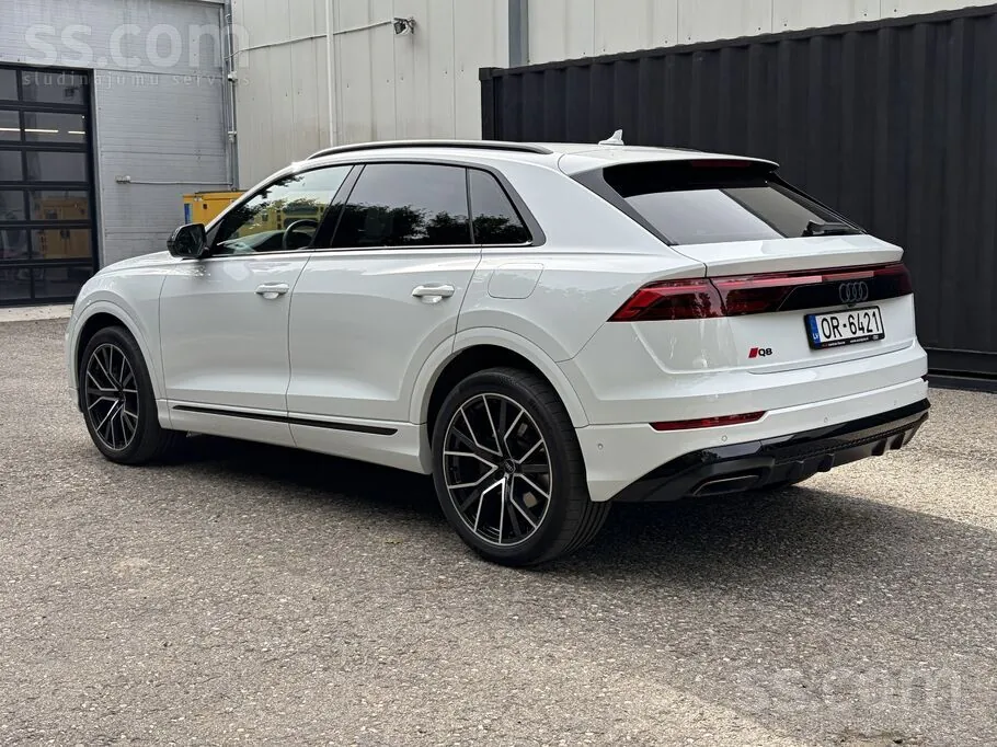 Audi Q8 2024 photo 3