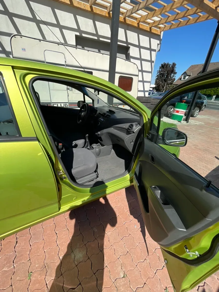 Chevrolet Spark 2010 photo 3