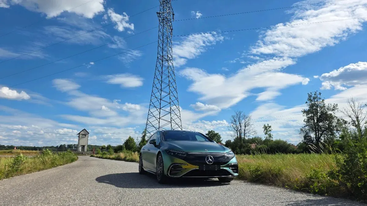 Mercedes-Benz Eqs 2022 photo 2