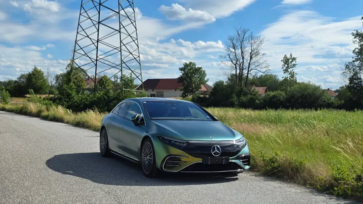 Mercedes-Benz Eqs
