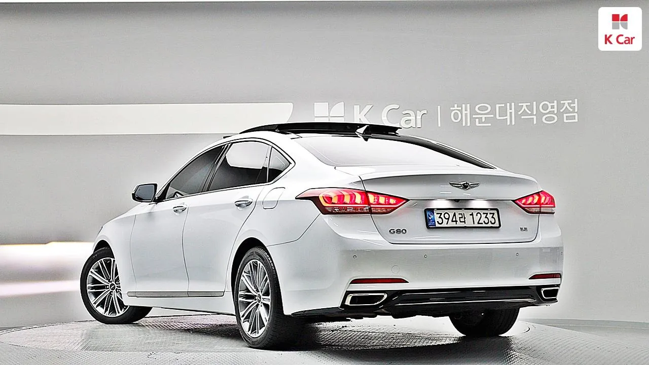 Genesis G80 2018 photo 4