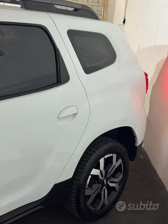 Dacia Duster 2023 photo 4