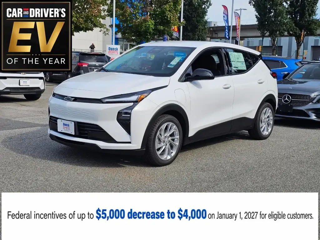Chevrolet Bolt 2027 photo 3