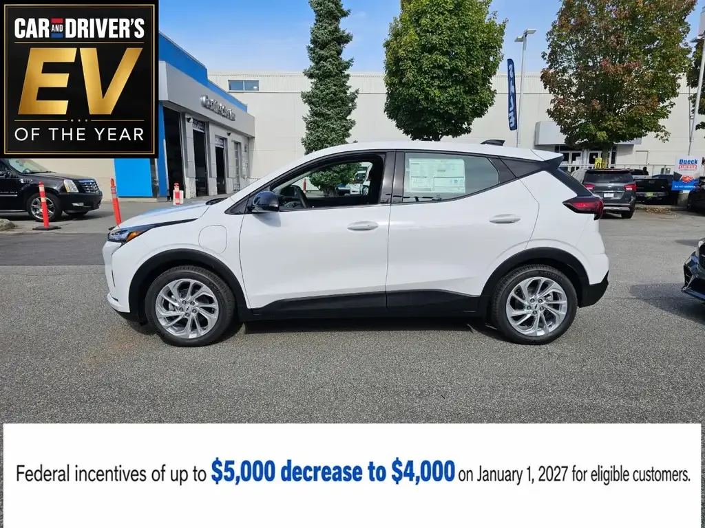 Chevrolet Bolt 2027 photo 4