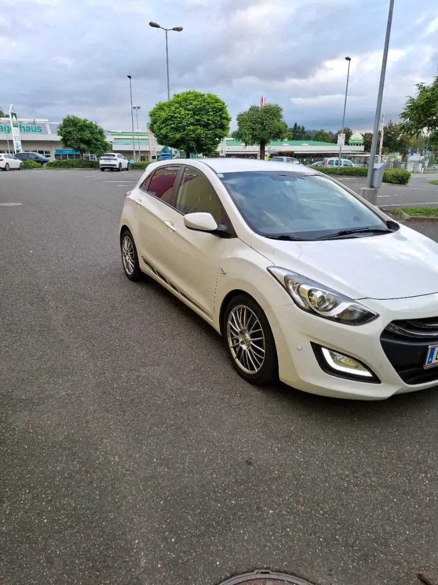 Hyundai I30 2013 photo 3