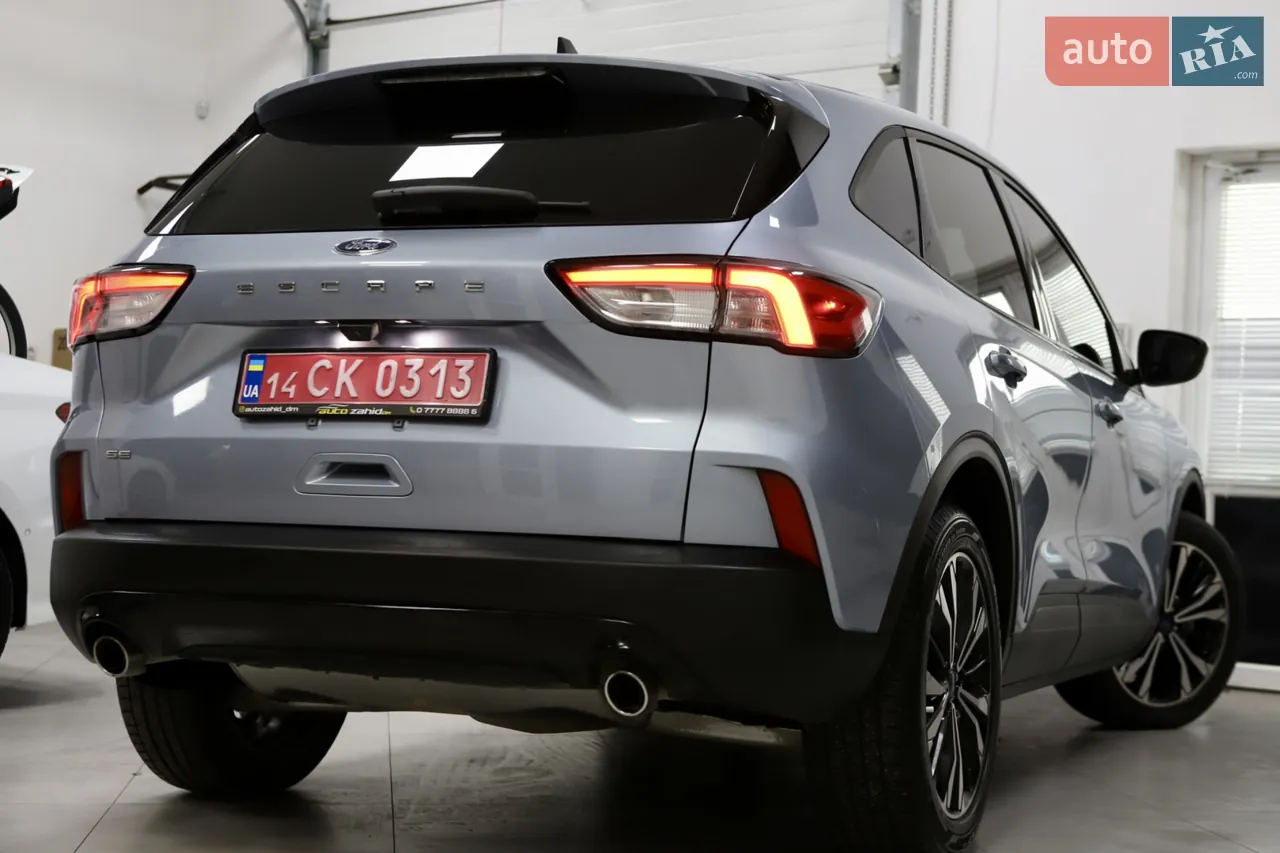 Ford Escape 2021 photo 4