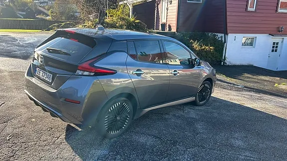 Nissan Leaf 2022 photo 5