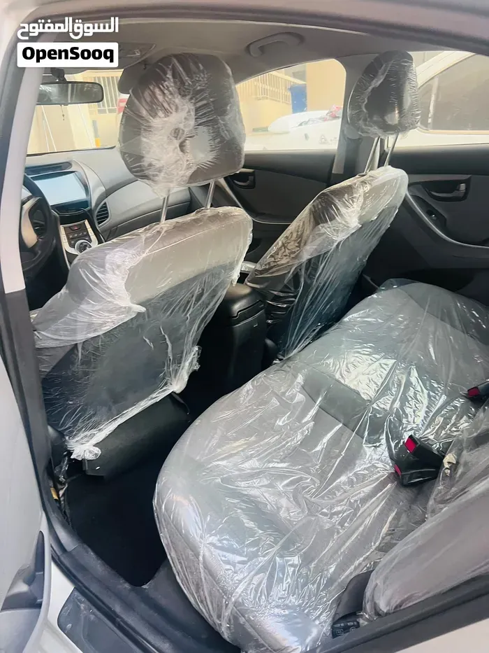 Hyundai Elantra 2012 photo 4