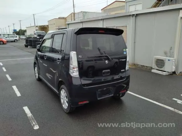 Suzuki Wagon R X 2014 photo 3