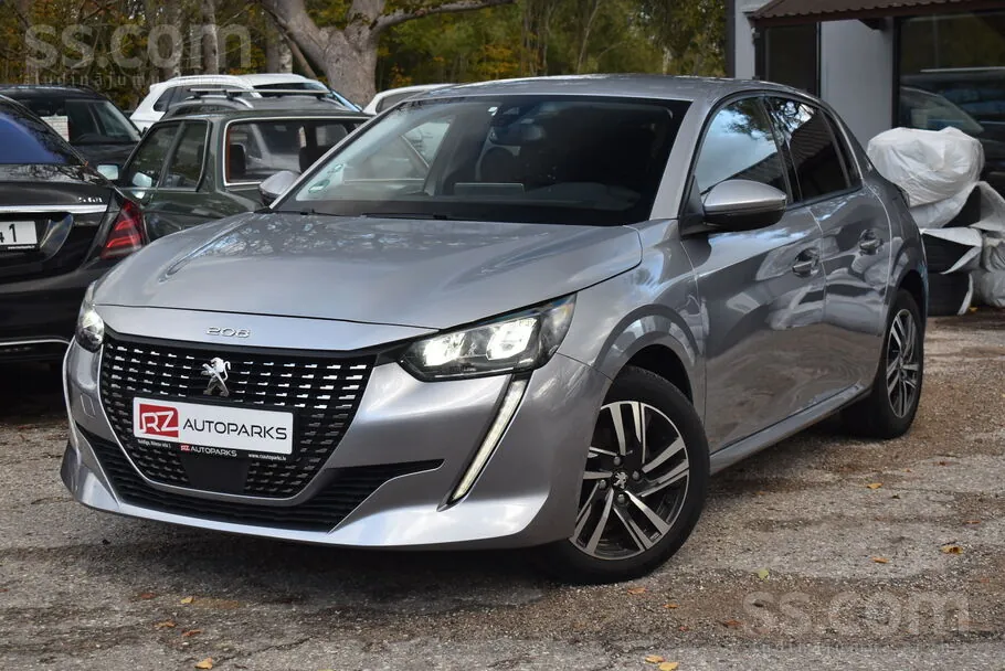 Peugeot 208