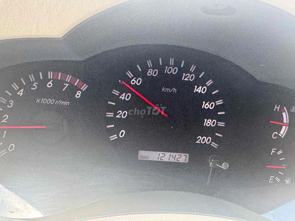 Toyota Innova 2010 photo 5