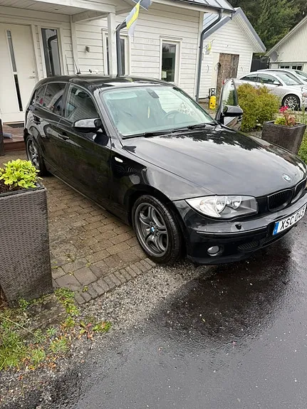 BMW 130I 2006 photo 3