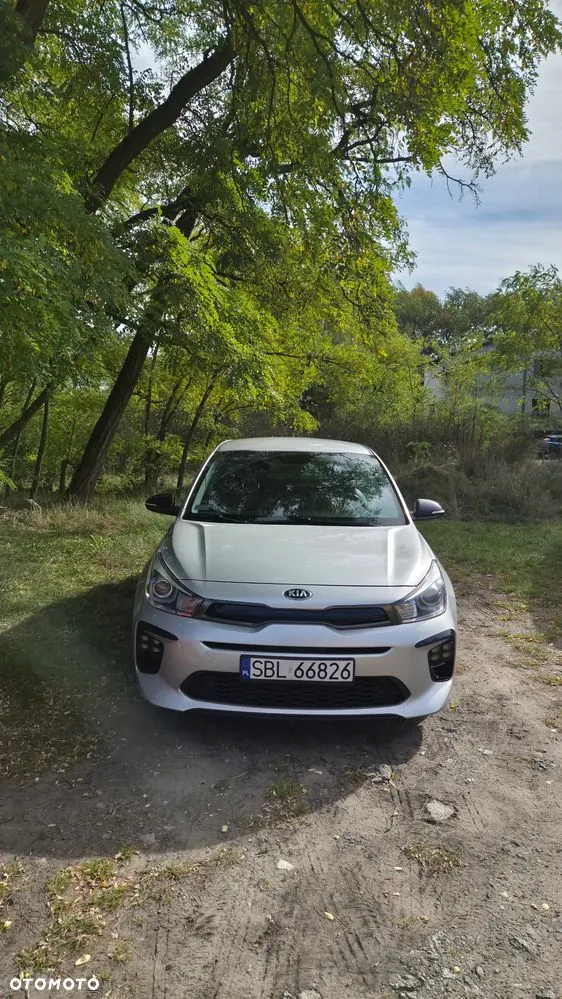 Kia Rio 2019 photo 2
