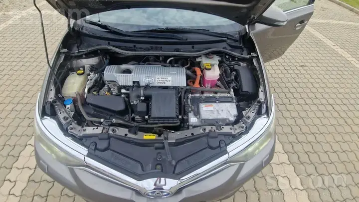 Toyota Auris 2016 photo 3