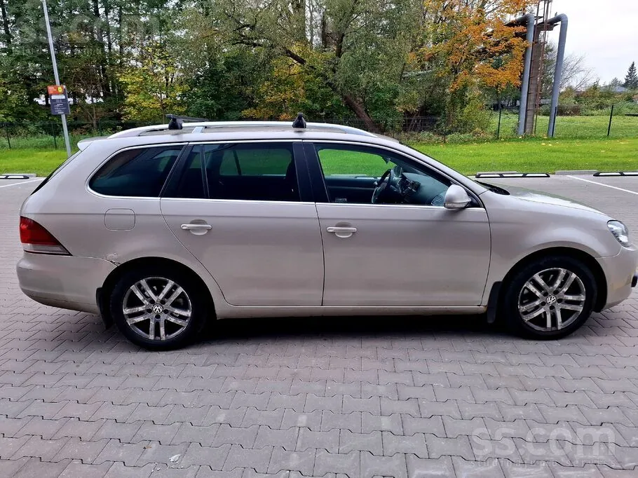 Volkswagen Golf 2012 photo 5