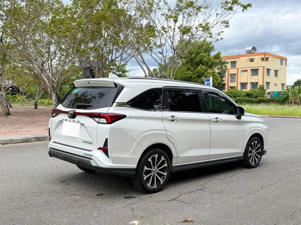 Toyota Veloz Cross 2025 photo 3